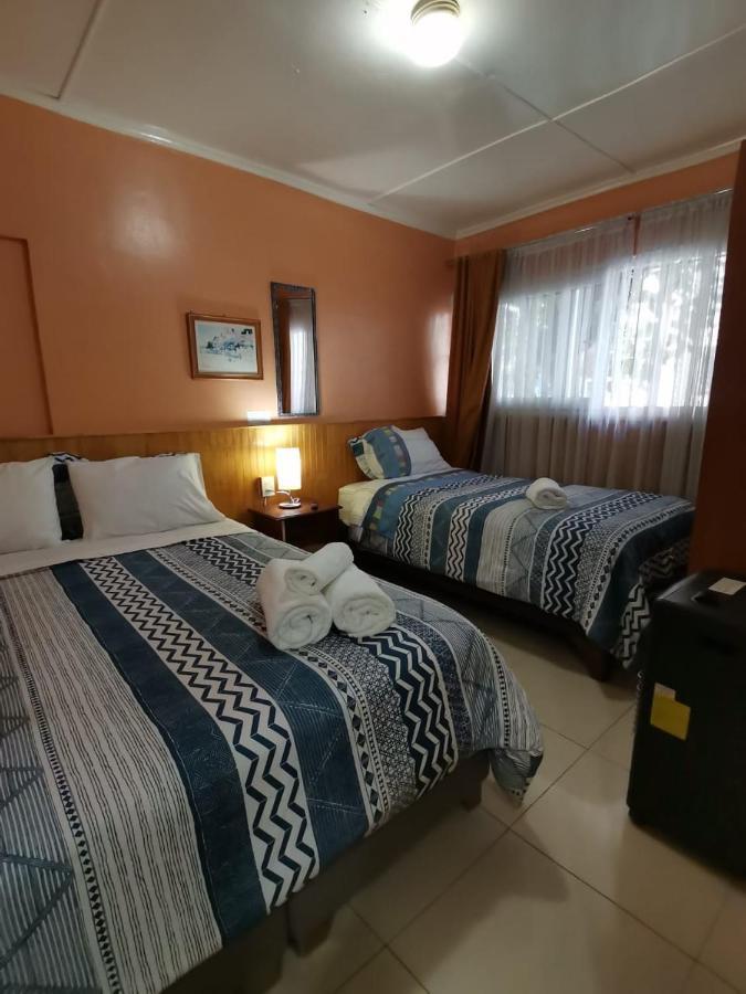 Hostal Las Heras Temuco Extérieur photo